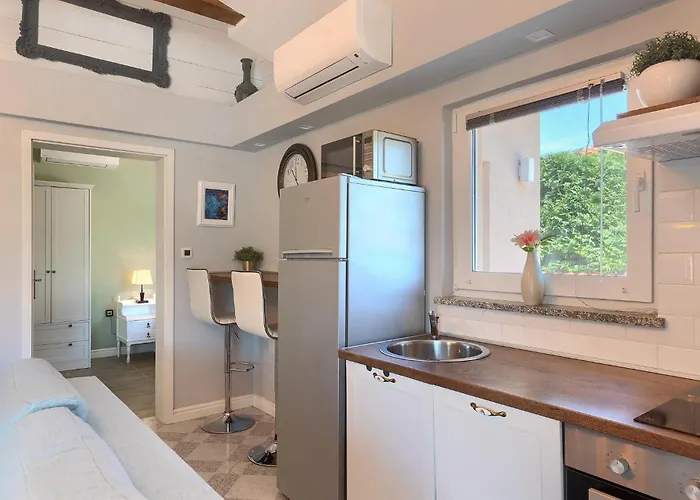 Krasna Kuca Дом отдыха *