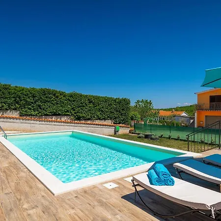 Hébergement de vacances Krasna Kuca Pula