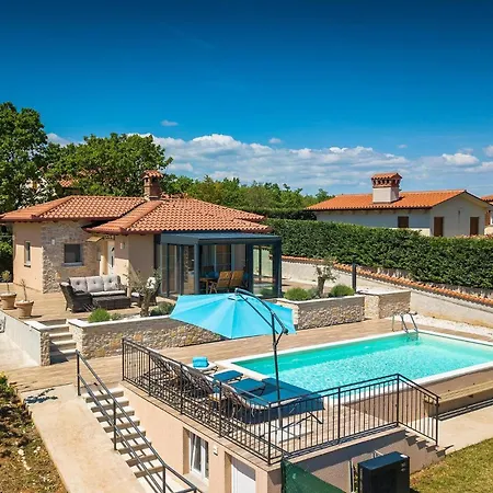 Krasna Kuca Ferienhaus Pula