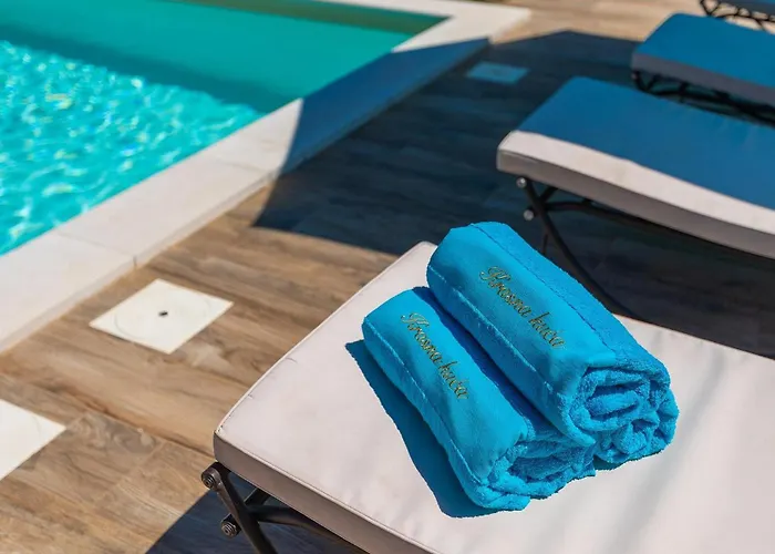 Holiday home Krasna Kuca Pula