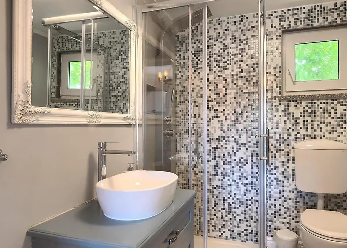 Krasna Kuca * 普拉